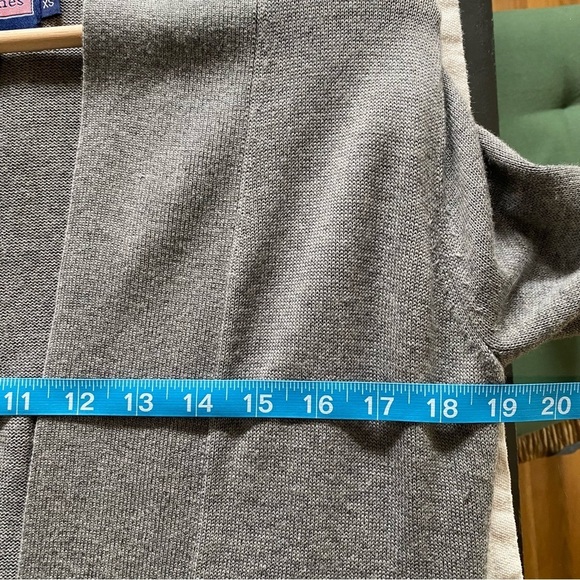 Vineyard Vines Gray Wool Cashmere Cardigan Sweater.XS - Picture 10 of 13